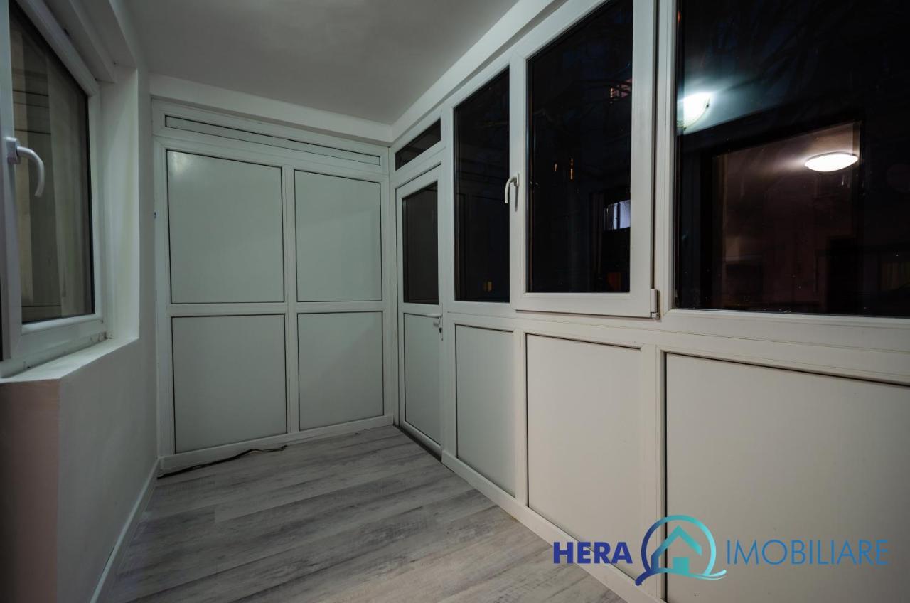Apartament Cu O Camera Arad Extérieur photo