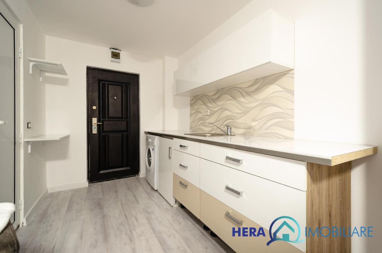 Apartament Cu O Camera Arad Extérieur photo